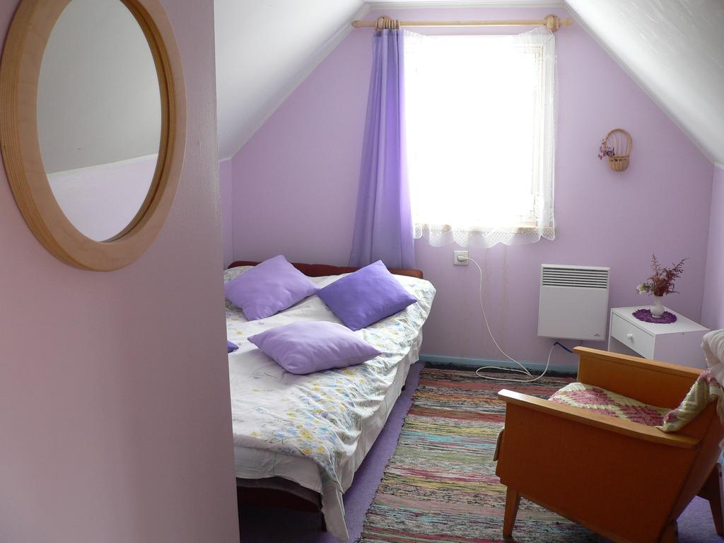 Adu-Jaani Kodumajutus Bed & Breakfast Matja Bilik gambar